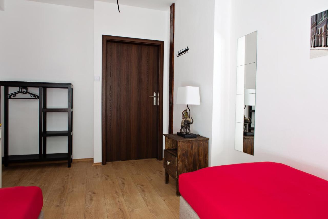Hostel Starowka Zamość Екстериор снимка